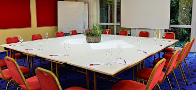 ACHAT Hotel Lüneburger Heide: Sala de reuniões
