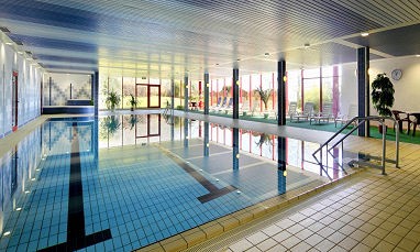 Hessen Hotelpark Hohenroda: 泳池