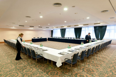Maritim Hotel Magdeburg: Sala de conferências