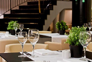 relexa hotel Stuttgarter Hof: Ресторан