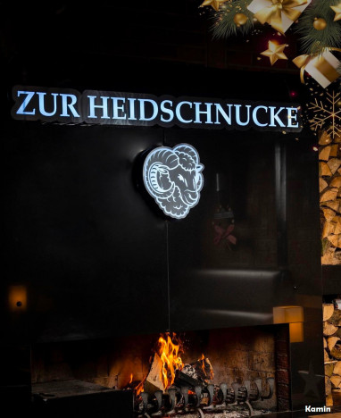 Hotel Zur Heidschnucke: 酒吧/休息室