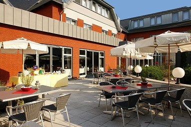 BEST WESTERN Hotel Heidehof Hermannsburg: Widok z zewnątrz