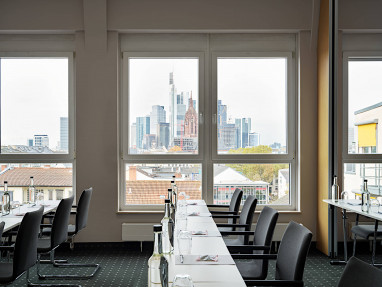 Flemings Hotel Frankfurt Main-Riverside: Meeting Room