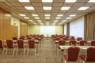 H+ Hotel Darmstadt: Sala de reuniões