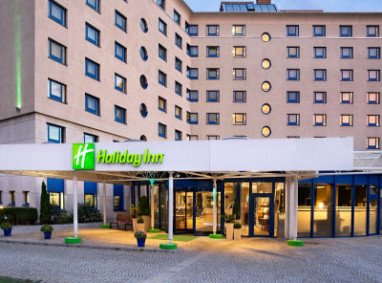 Holiday Inn Stuttgart: 外観
