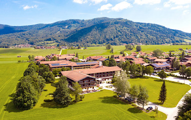 Das Wiesgauer-Alpenhotel Inzell: Vista externa