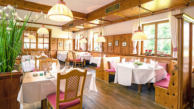 Das Wiesgauer-Alpenhotel Inzell: 餐厅