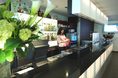 Novotel Antwerpen: Bar/salotto