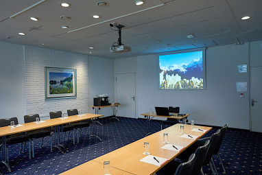 H+ Hotel & SPA Engelberg: 회의실