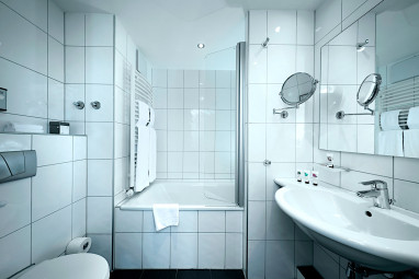 BEST WESTERN PREMIER IB Hotel Friedberger Warte: Quarto