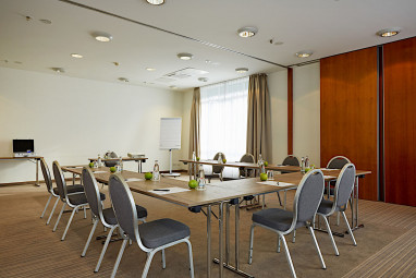 H+ Hotel Stuttgart Herrenberg: Sala de conferências