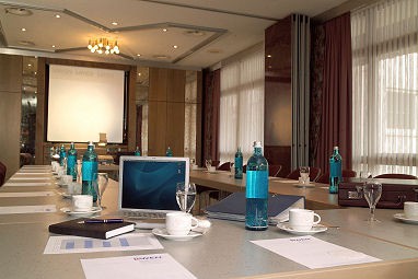 Hotel zum Löwen GmbH: Toplantı Odası