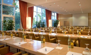 Strandhotel Fischland: Sala de reuniões