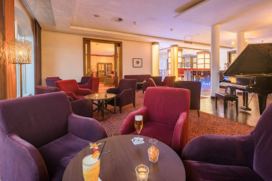 Best Western Premier Castanea Resort Hotel: Bar/salotto