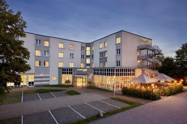 Courtyard by Marriott Dortmund: Vista esterna
