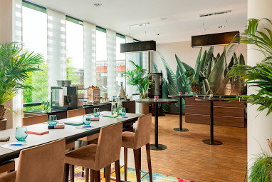 NH Stuttgart Airport: Restaurante