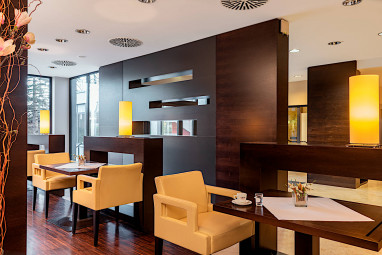 NH Stuttgart Airport: Ristorante