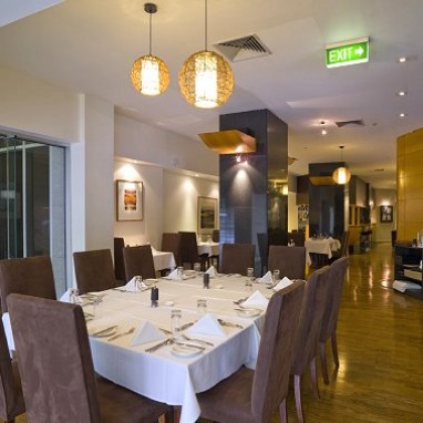 Hotel Grand Chancellor Melbourne: Ресторан
