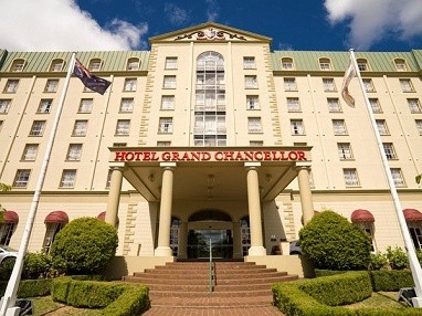 Hotel Grand Chancellor Launceston: Vista esterna