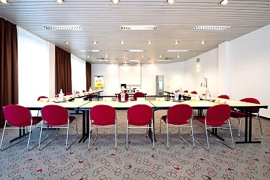 Ibis Regensburg City: Sala de reuniões
