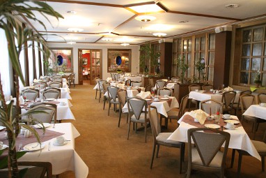 Waldhotel Berghof: Restoran