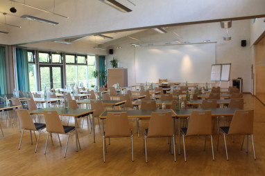 Landhotel Am Rothenberg: Sala de conferências