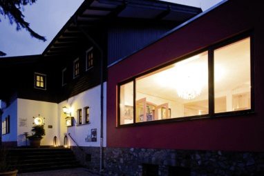 Landhotel Lothar-Mai-Haus: Вид снаружи