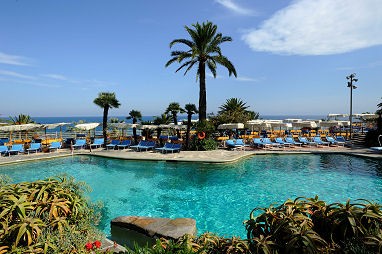 Royal Hotel Sanremo: 泳池