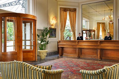 Royal Hotel Sanremo: Hol recepcyjny