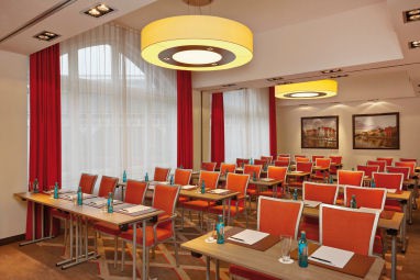 H+ Hotel Lübeck: Sala de conferências