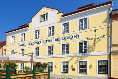 Romantik Hotel Goldener Stern: Вид снаружи