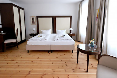 Hotel Resort Schloss Auerstedt: 客房
