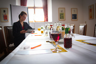 Hotel Resort Schloss Auerstedt: Sala de reuniões