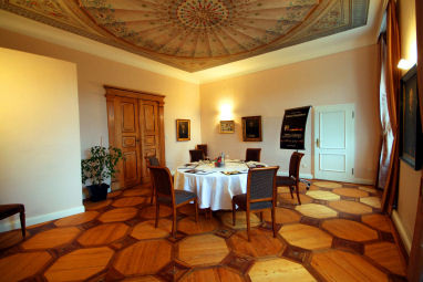 Schloss Burgellern: 会議室