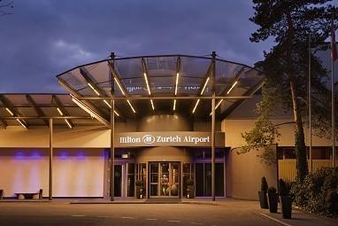 HILTON ZURICH AIRPORT : Vista externa