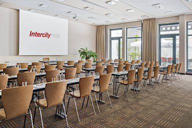 IntercityHotel Dresden: конференц-зал