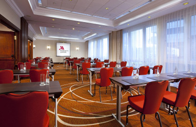 Leipzig Marriott Hotel: конференц-зал