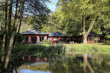 Schloss Auel Boutique Hotel: Exterior View