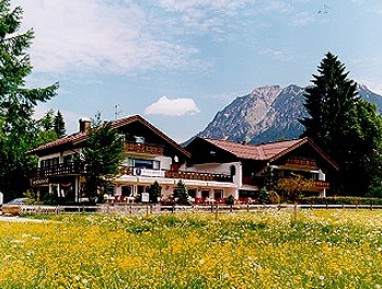 Hotel Restaurant Fuggerhof: Vista externa