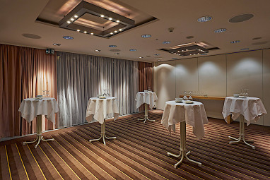 H+ Hotel Zürich: 会议室