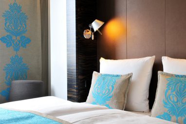 Motel One Hamburg-Airport: Kamer