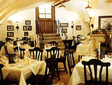 Hotel Herrenhaus von Löw: Restoran