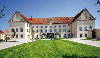 Kloster Holzen Hotel: 외관 전경