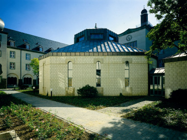 Kardinal Schulte Haus: Вид снаружи