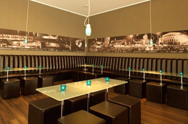 Motel One Leipzig-Nikolaikirche: 酒吧/休息室