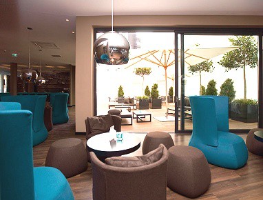 Motel One Stuttgart-Mitte: Accueil