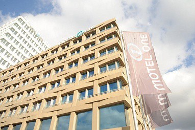 Motel One München-City-Süd : Widok z zewnątrz