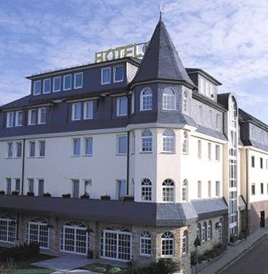 Hotel zur Krone Löhnberg: Вид снаружи