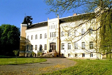 Schloss Kröchlendorff : Vista esterna