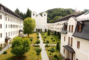 Kloster St. Josef: Вид снаружи